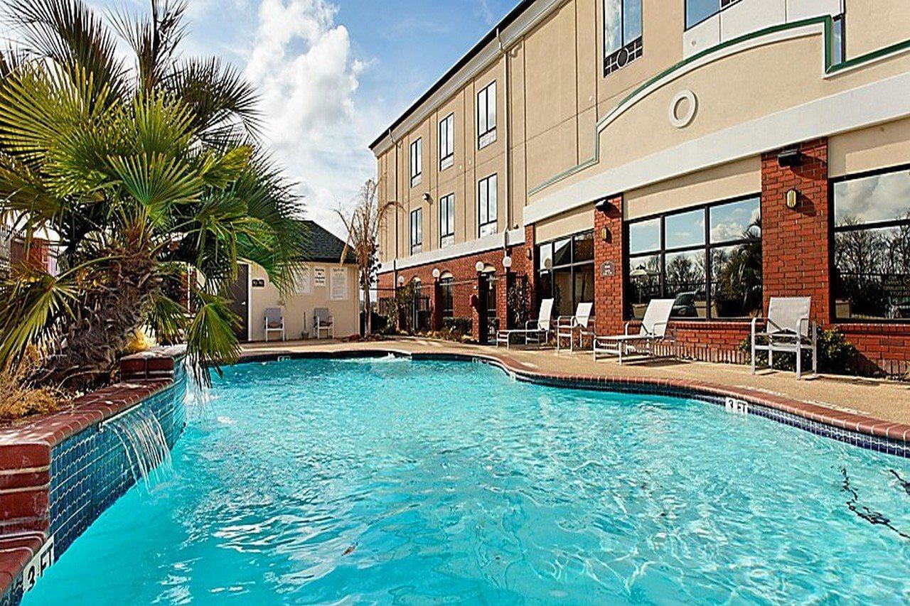 Holiday Inn Express Crockett By Ihg Exterior foto